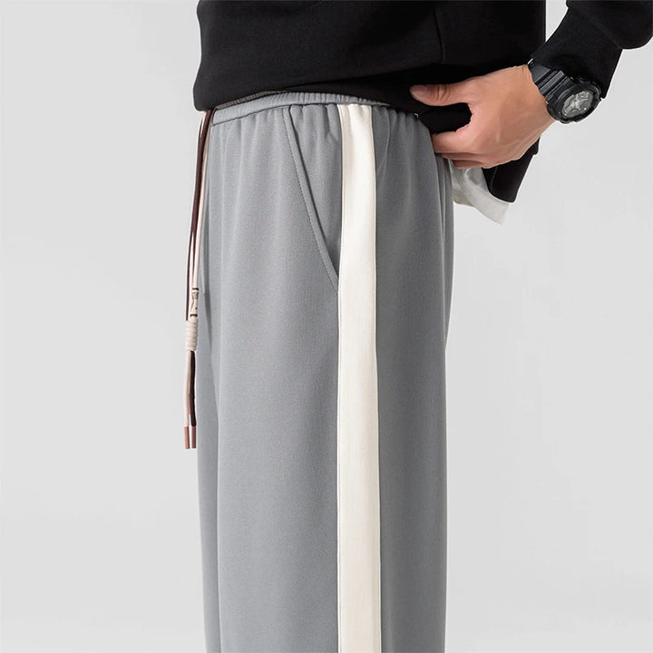 Lembourne Relaxed Sweatpants