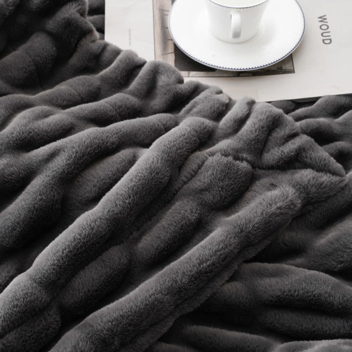 Luxurious Faux Rabbit Fur Blanket Throw